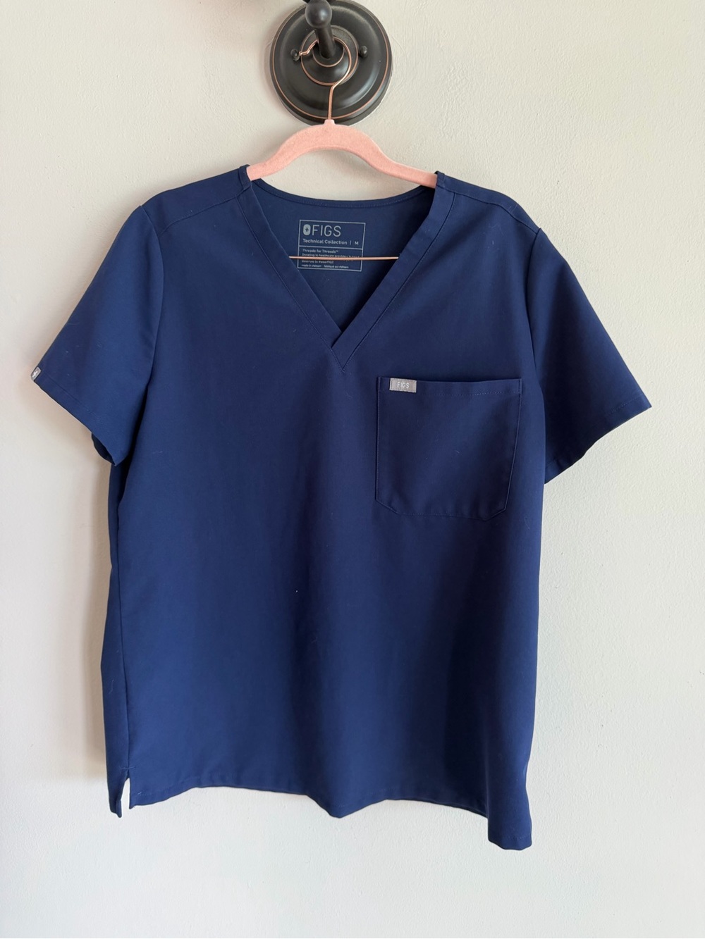FIGS Technical Collection Navy Blue Scrubs Size Medium (M)